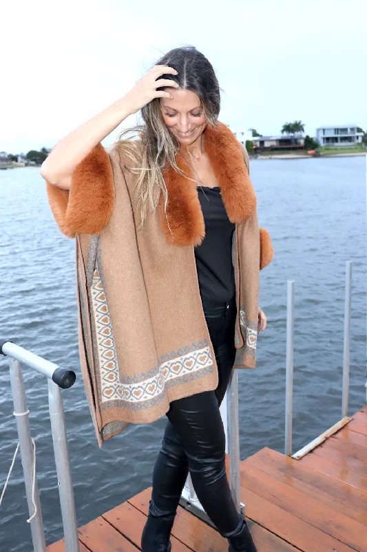 Valle Nevado Luxe Faux Fur Coat in Caramel